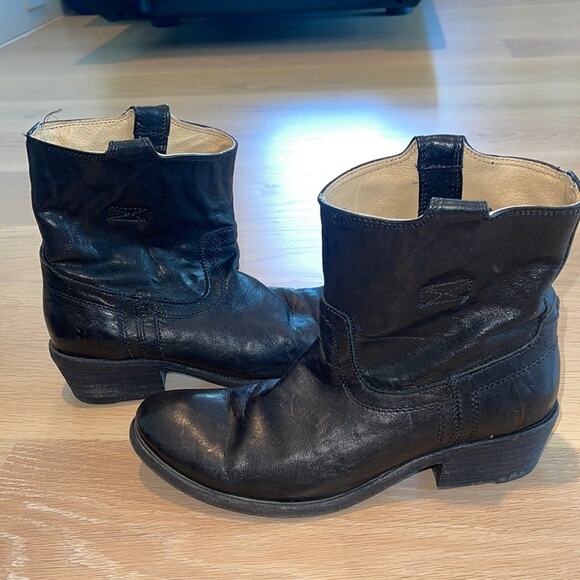 Frye Carson Tab Leather Short Boot Bootie Black 7.5 - Picture 1 of 9